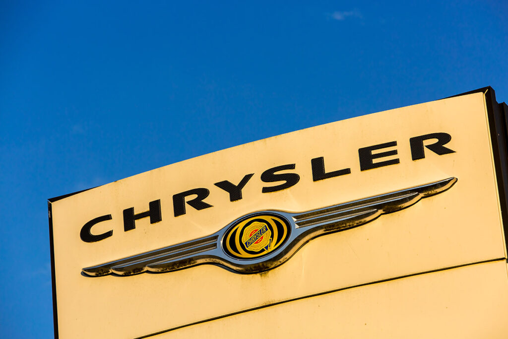 Chrysler dealer ship