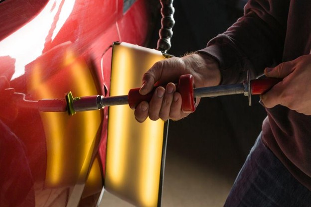 mobile-paintless-dent-repair-houston-on-site-door-dings-hail