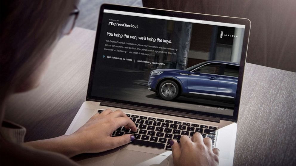 modern tech enthusiast car buying