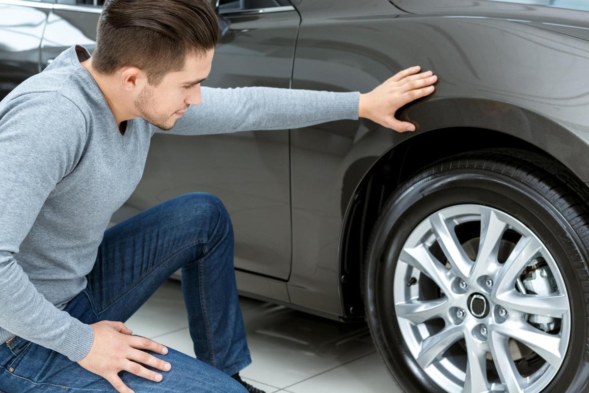 Buying Wheels Online or From a Local Dealer: What Every Car Owner Should Know