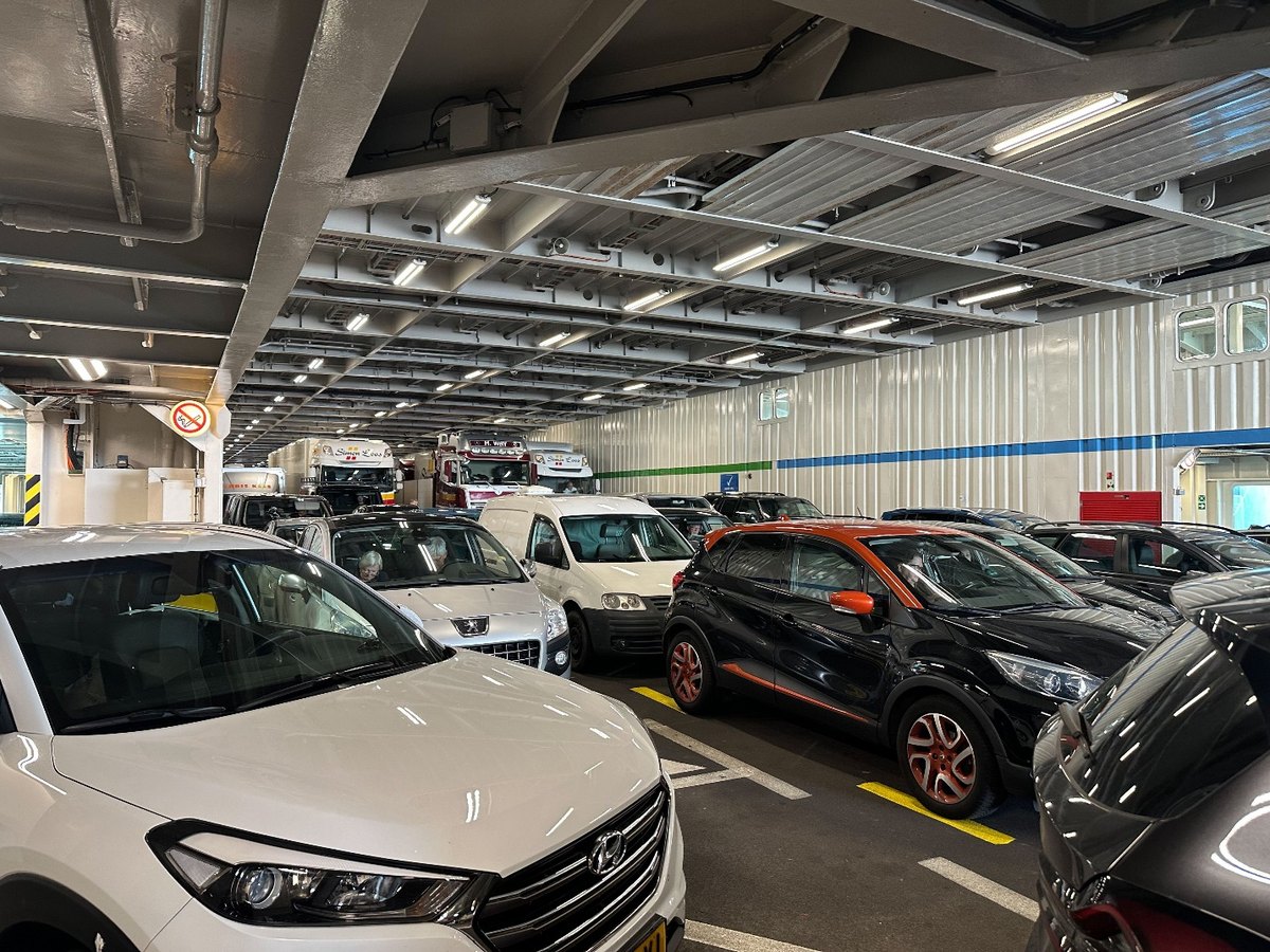 efficient shipping logistics automotive